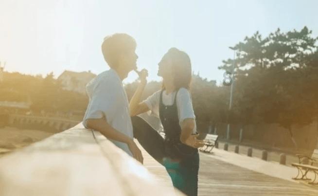 如果事与愿违，不如换个角度去思考 | 新黄河AI晚读